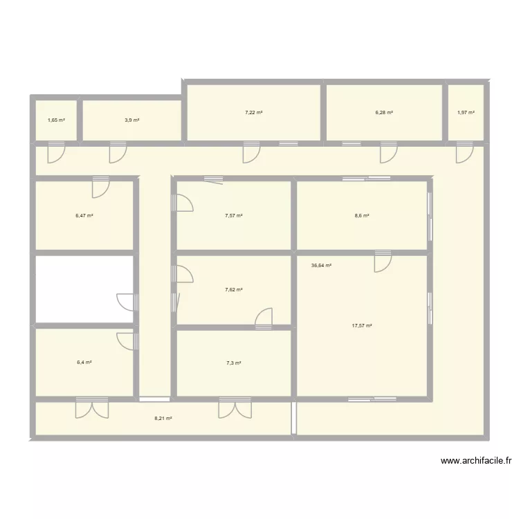 SPS 2. Plan de 14 Pièces et 127 m²