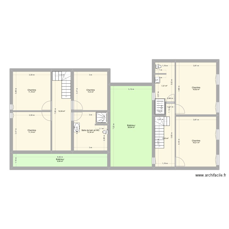 Etage. Plan de 11 pièces et 142 m2