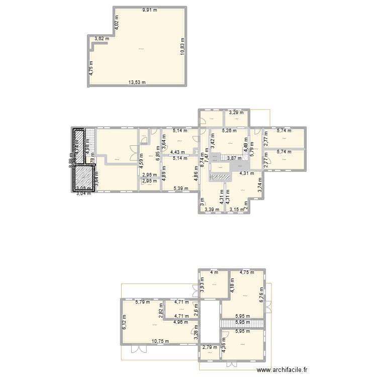 Maison O'neil. Plan de 31 pièces et 558 m2