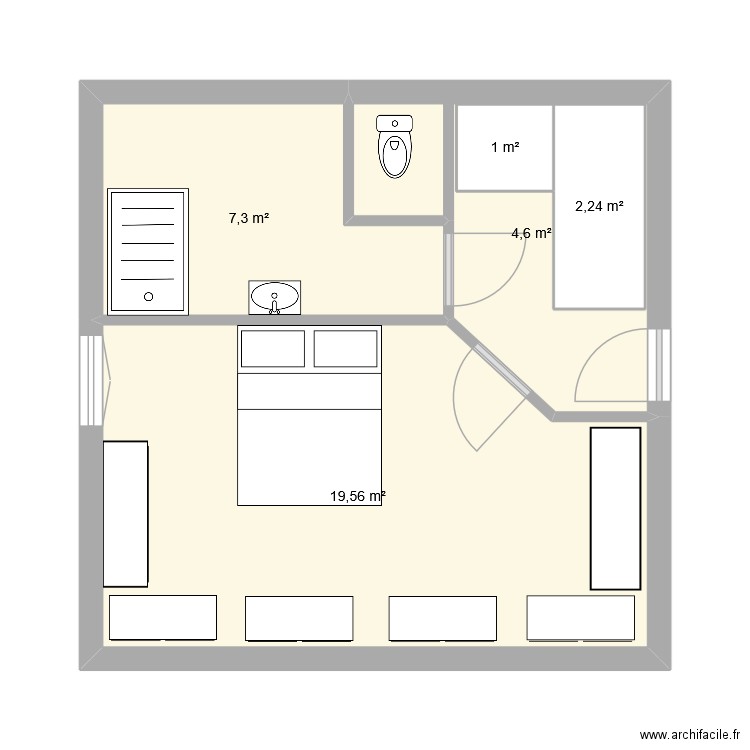 etage. Plan de 5 pièces et 38 m2