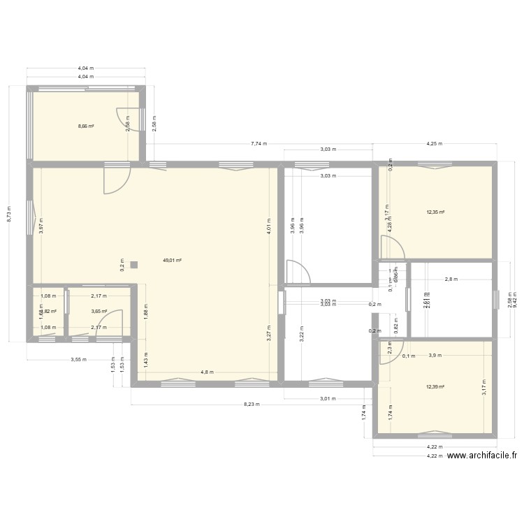 plan a l'échelle côtes ext. Plan de 6 pièces et 88 m2