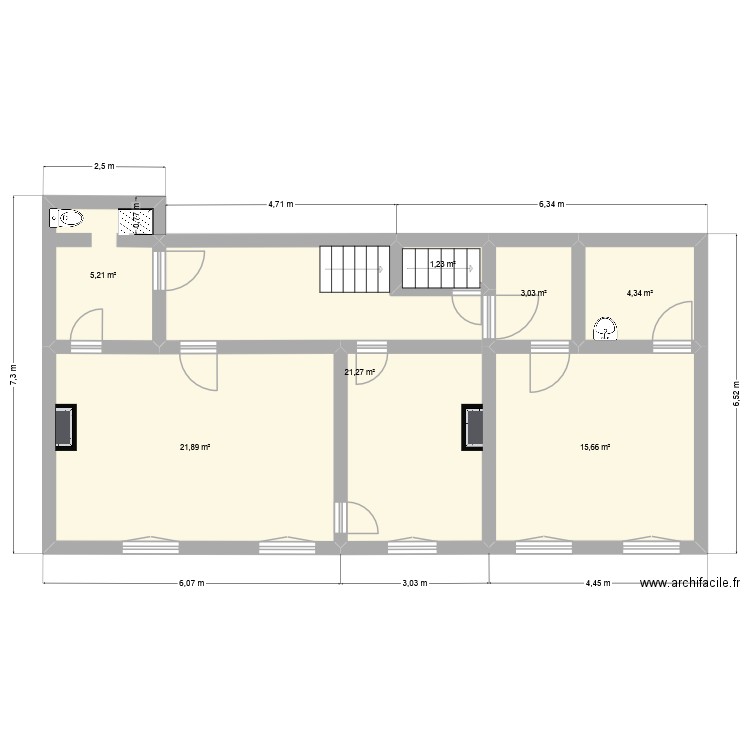 Goussonville - R+1 - Prieuré. Plan de 7 pièces et 73 m2