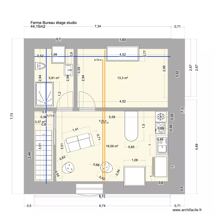 ferme bureau &eacute;tage Studio 44,15 m2 meubl&eacute;. Plan de 4 pièces et 42 m²