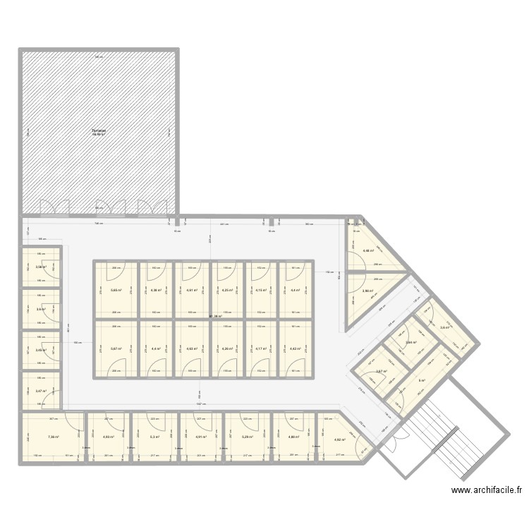 Dolomites - Salle polyvante. Plan de 31 pièces et 334 m2