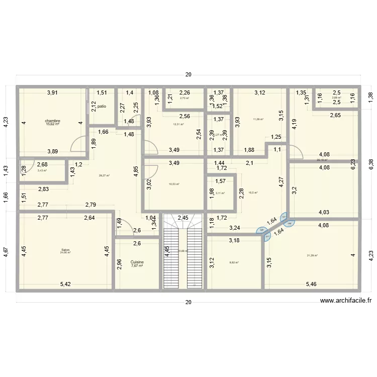 rdc. Plan de 18 pièces et 214 m²