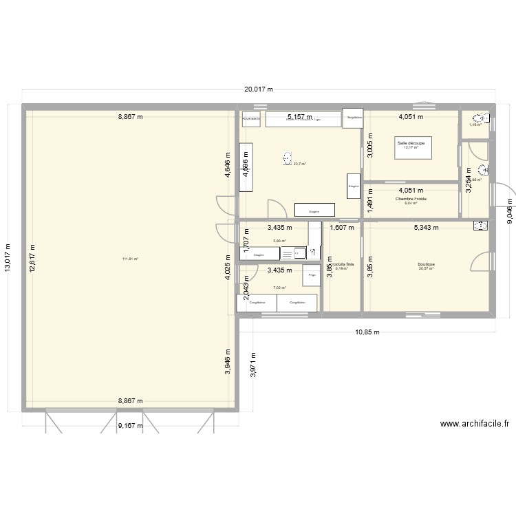 labo. Plan de 10 pièces et 199 m2
