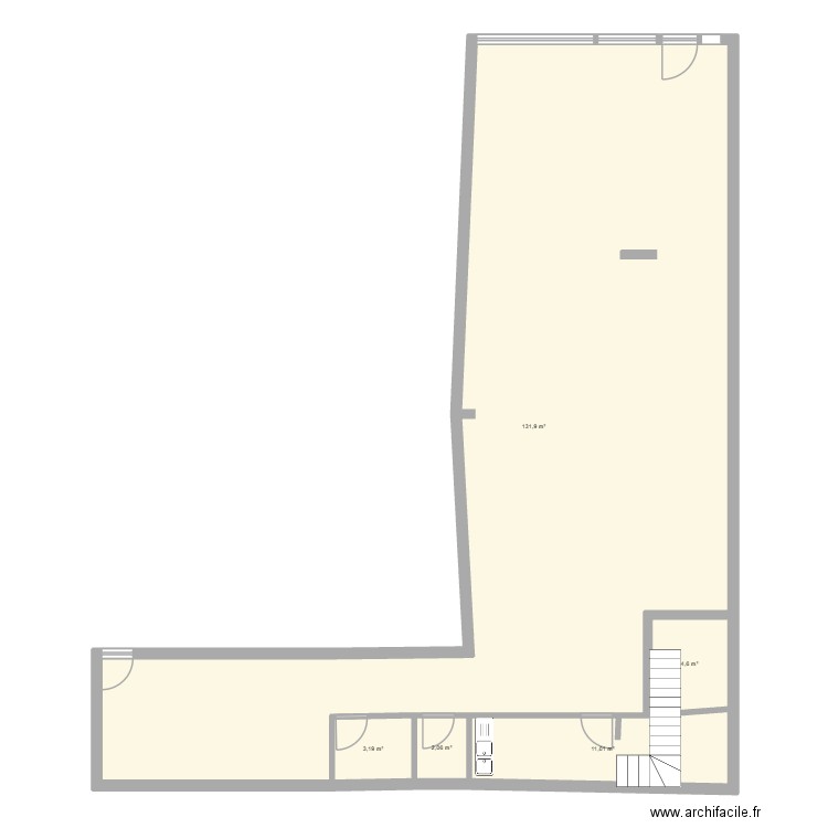 embrun. Plan de 5 pièces et 153 m2