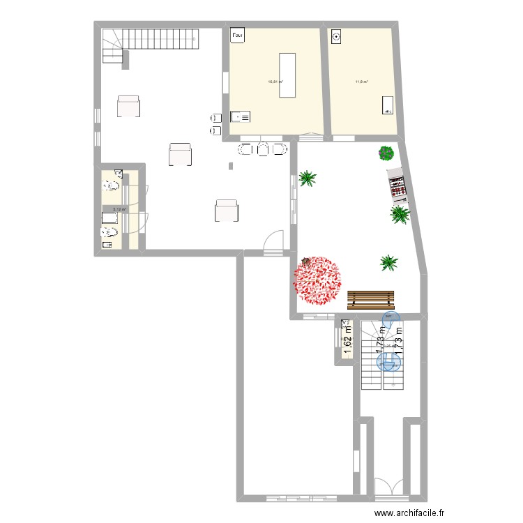 rèz de chaussée. Plan de 5 pièces et 35 m2