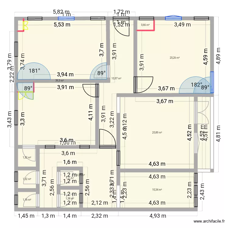 La maison de ma famille. Plan de 13  et 126 m²