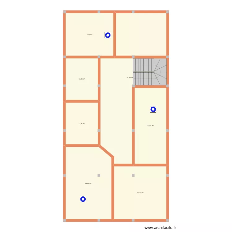 home 600 logt v 1.1. Plan de 7 pièces et 178 m²