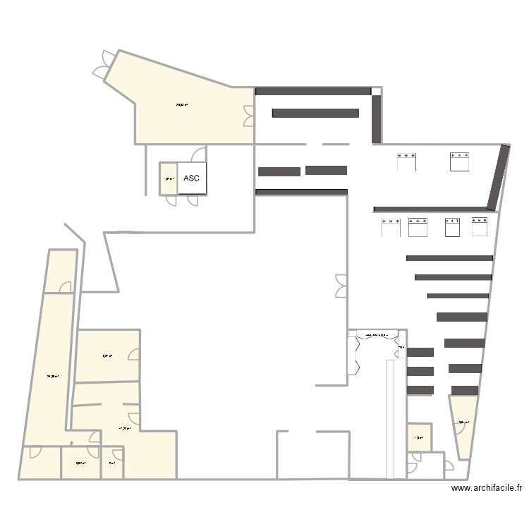 PLan de magasin de Coop nature. Plan de 10 pièces et 93 m2