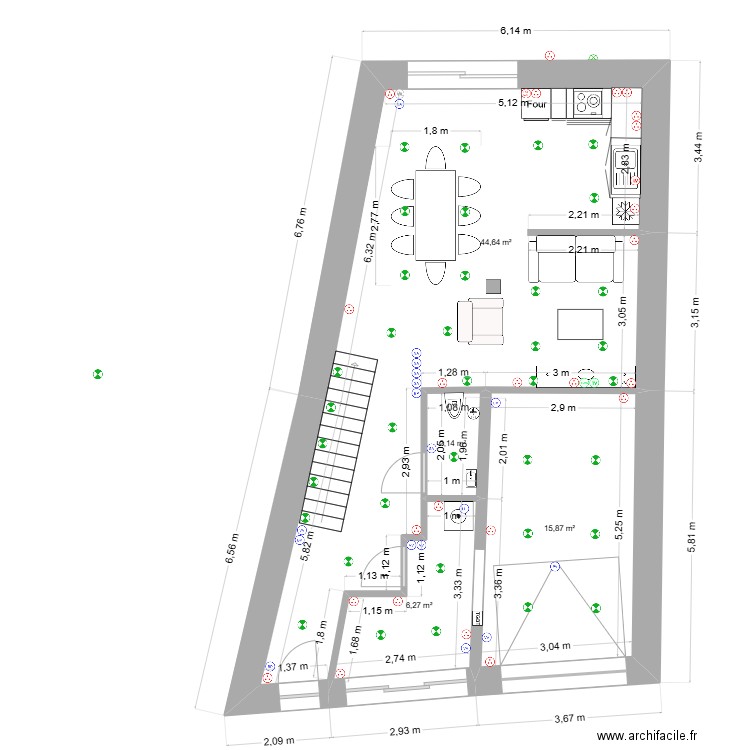 News RDC 26.07. Plan de 9 pièces et 139 m2