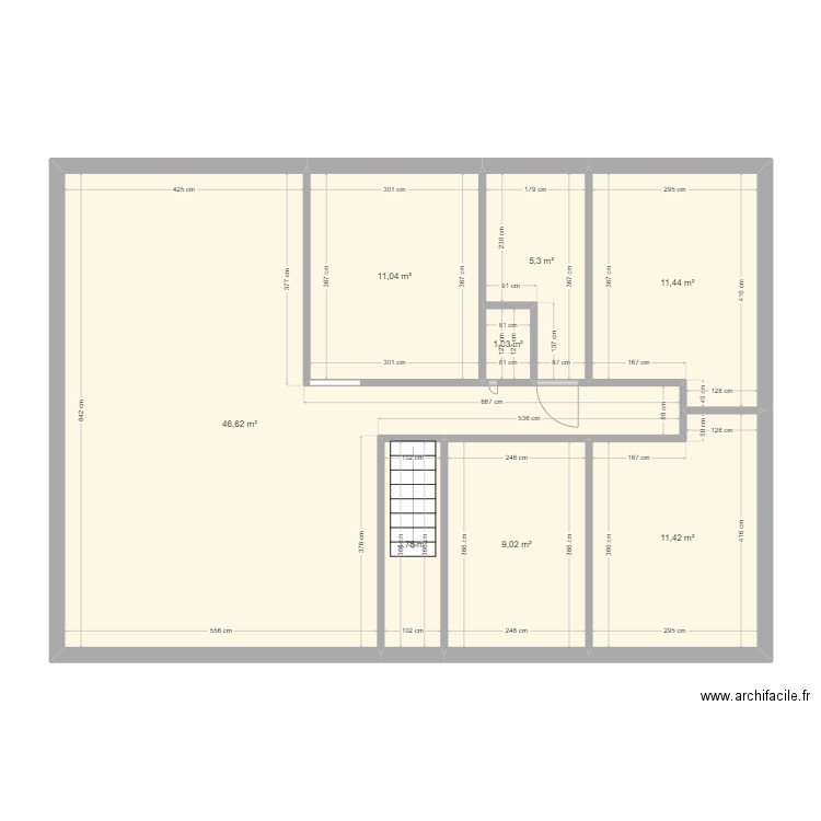 Etage maison. Plan de 0 pièce et 0 m2