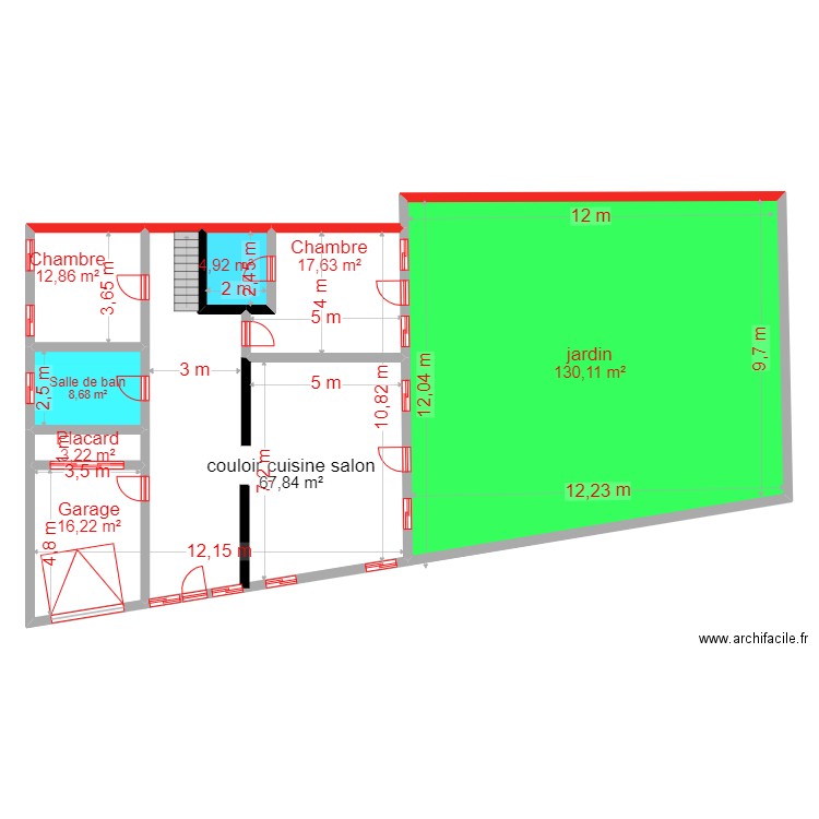 hayat 1. Plan de 8 pièces et 262 m2