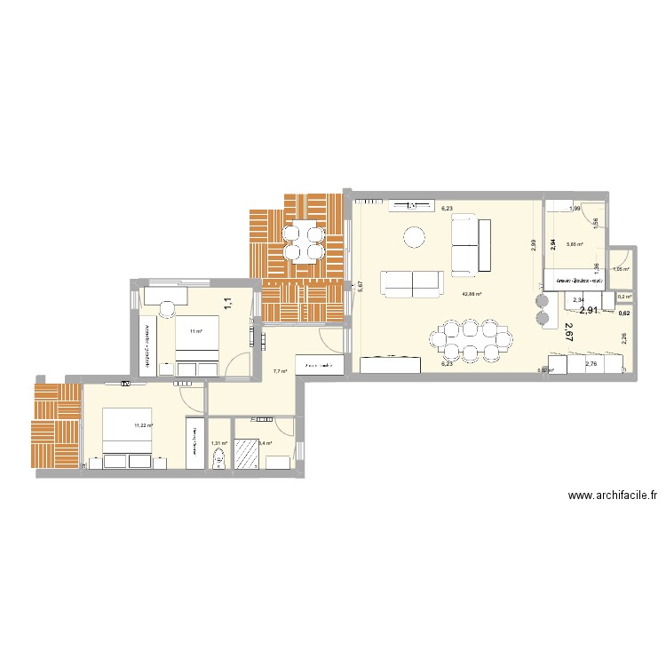 63 BR 6.4.24. Plan de 10 pièces et 85 m2