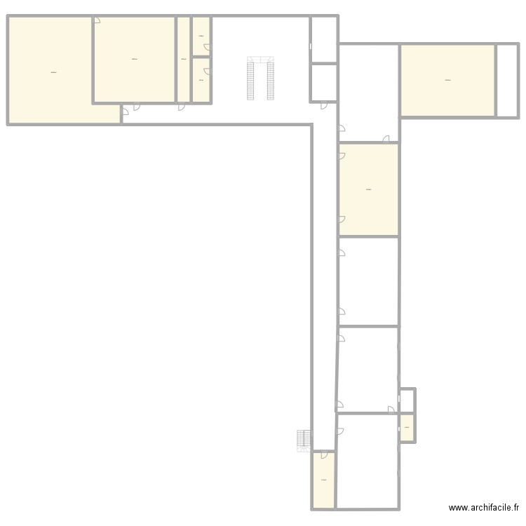 Ecole. Plan de 9 pièces et 561 m2