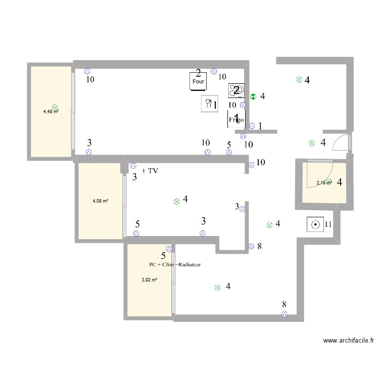 Petit TRIANON. Plan de 4 pièces et 15 m2