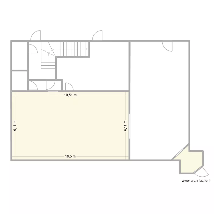 salle vf. Plan de 8  et 168 m²