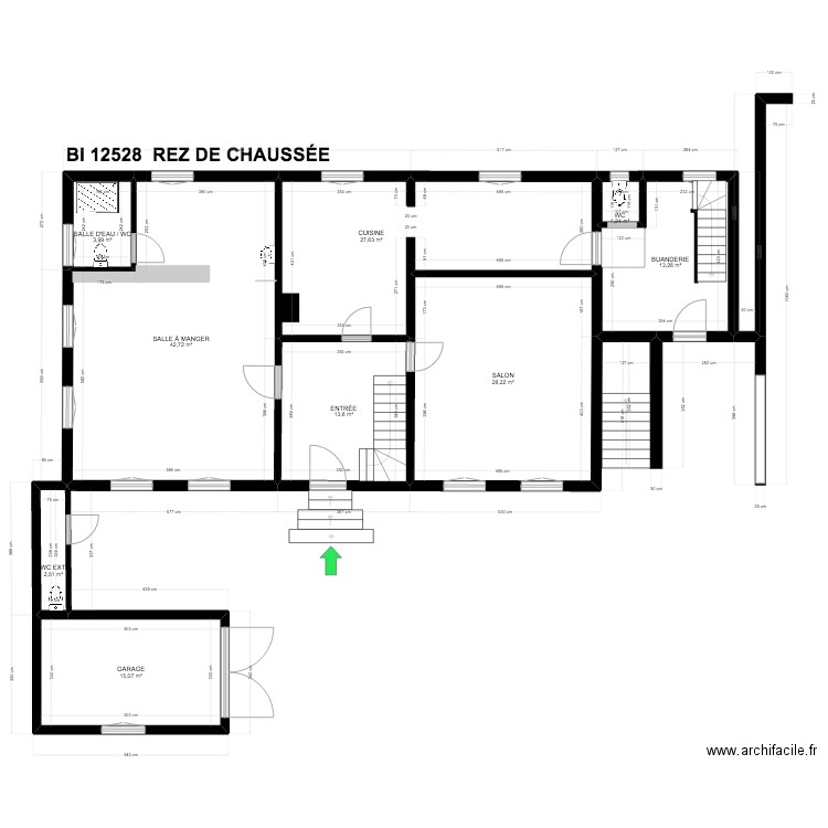 BI 12528. Plan de 34 pièces et 780 m2