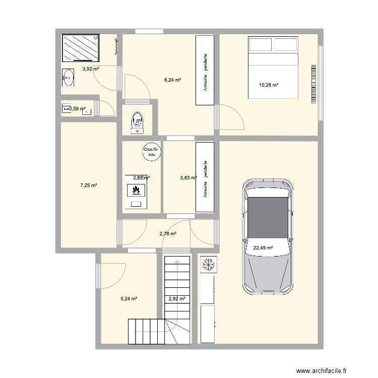 RDC. Plan de 12 pièces et 71 m2