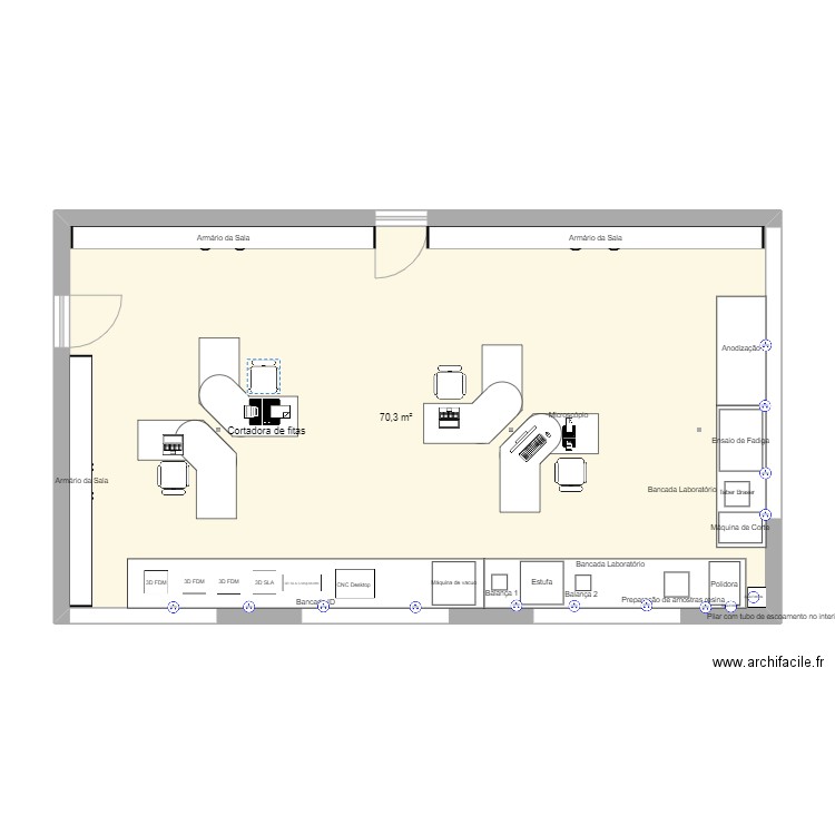 Lab. + ID. Plan de 1 pièce et 70 m2