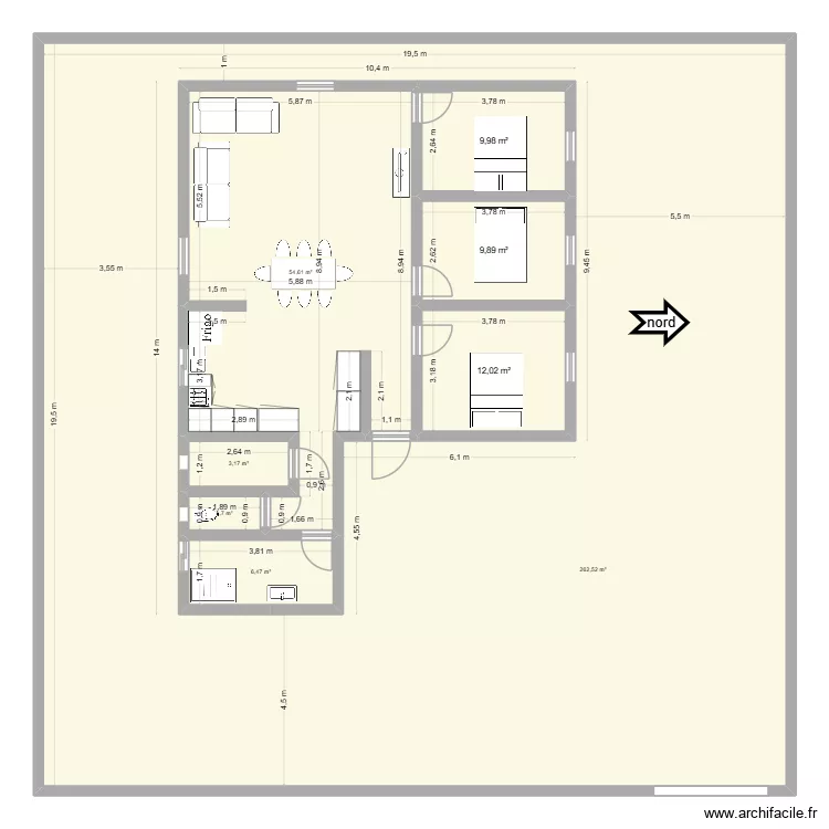 mada 11. Plan de 8  et 478 m²