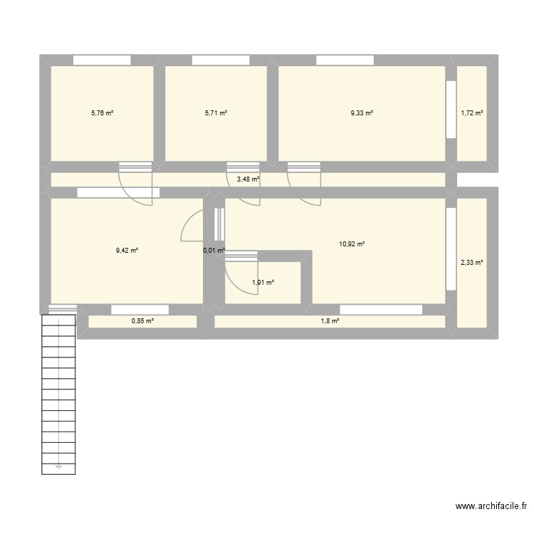 maison. Plan de 12 pièces et 53 m2