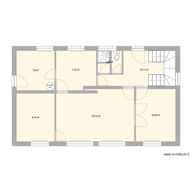 Precy. Plan de 7 pièces et 68 m2