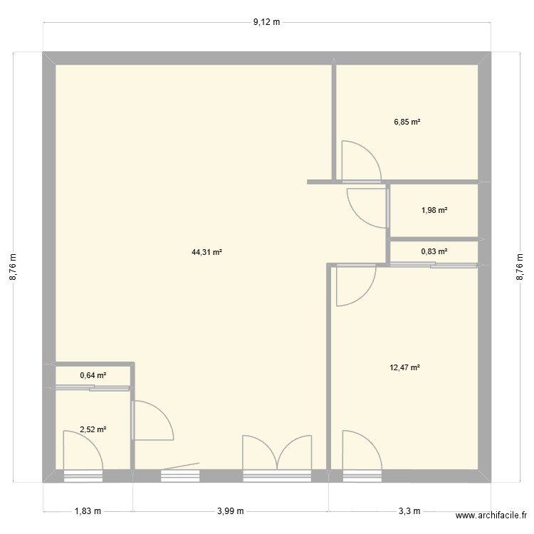 MOIRANS. Plan de 7 pièces et 70 m2