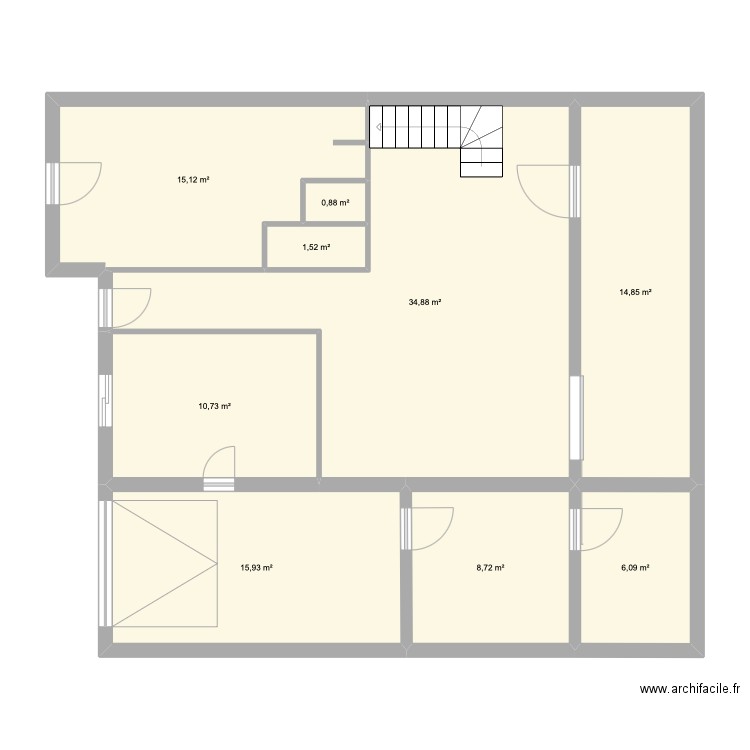 rcs. Plan de 9 pièces et 109 m2