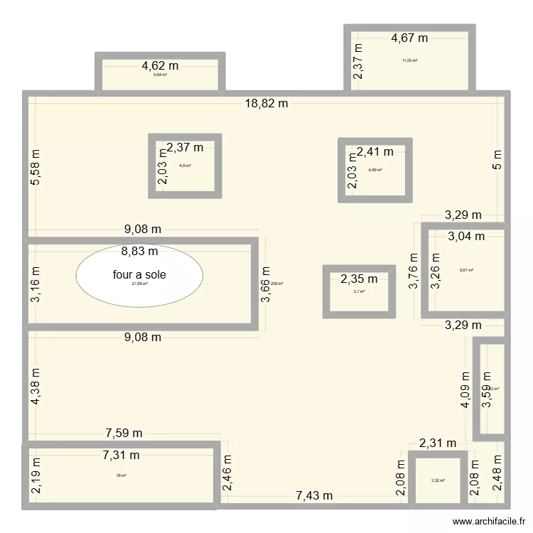 mael. Plan de 11  et 320 m²
