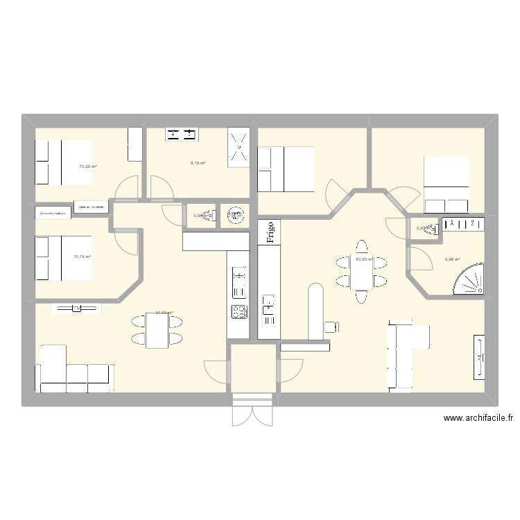 sci nyloud. Plan de 9 pièces et 142 m2