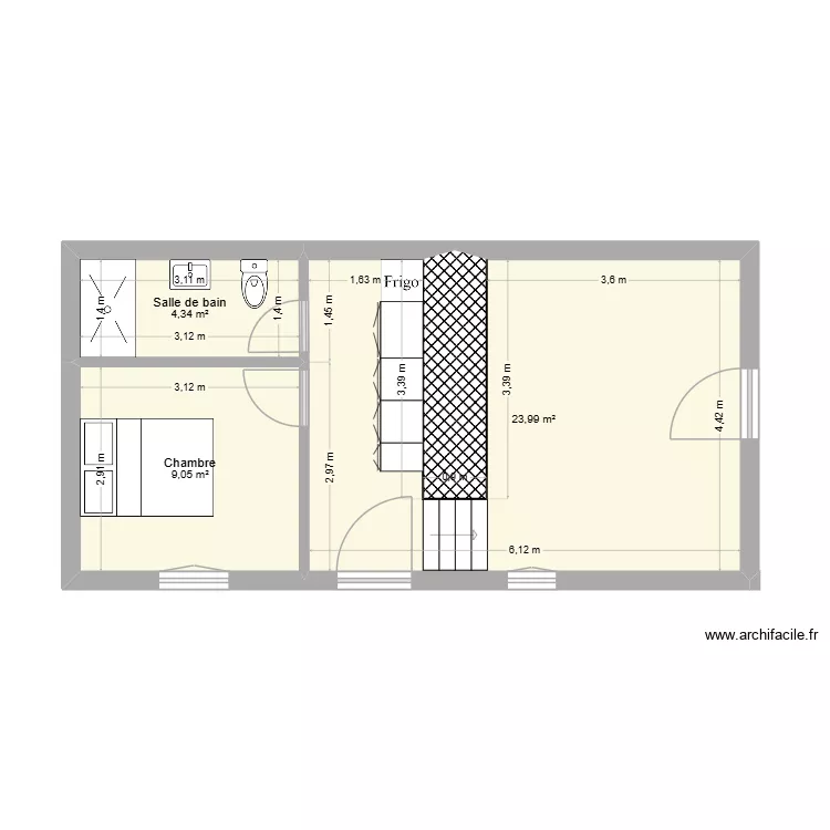 T2 RDC cot&eacute; chemin d\'acc&eacute;s. Plan de 3  et 37 m²
