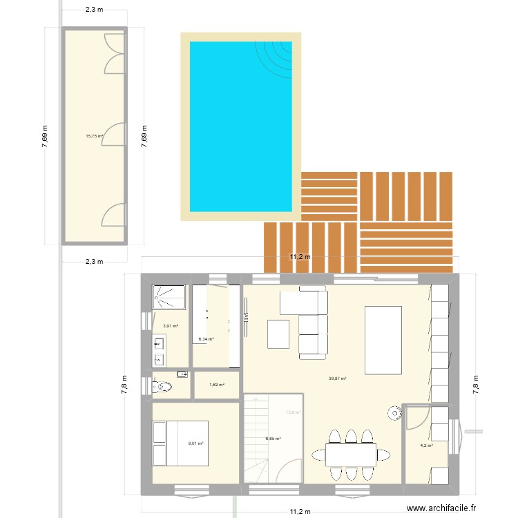 studio à gauche et entrée à gauche. Plan de 18 pièces et 259 m2