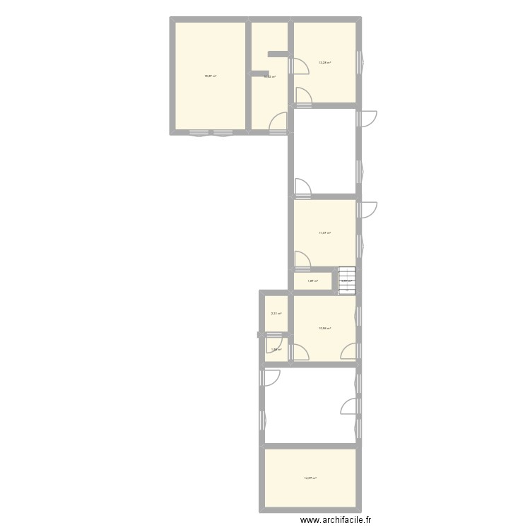 Sales 10 25. Plan de 10 pièces et 86 m2