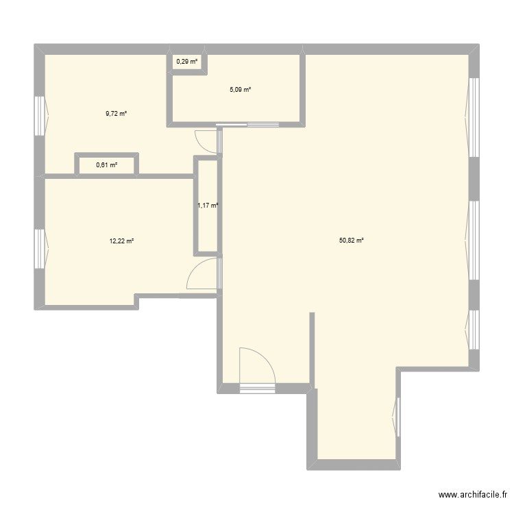 local pro. Plan de 7 pièces et 80 m2