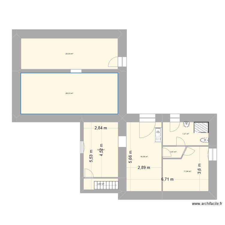 maison fond. Plan de 8 pièces et 99 m2