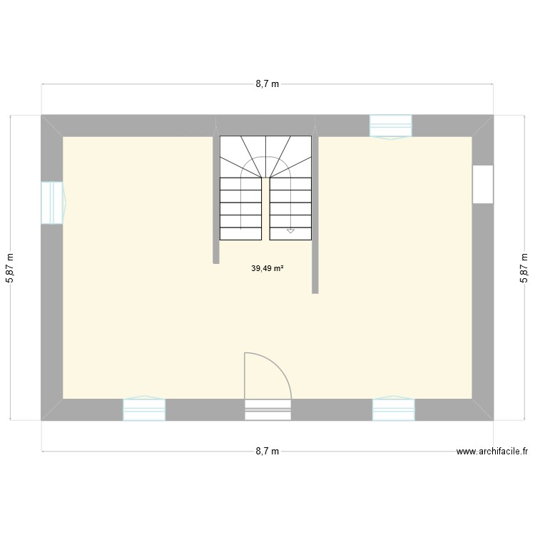 23 Go 1er étage. Plan de 1 pièce et 39 m2