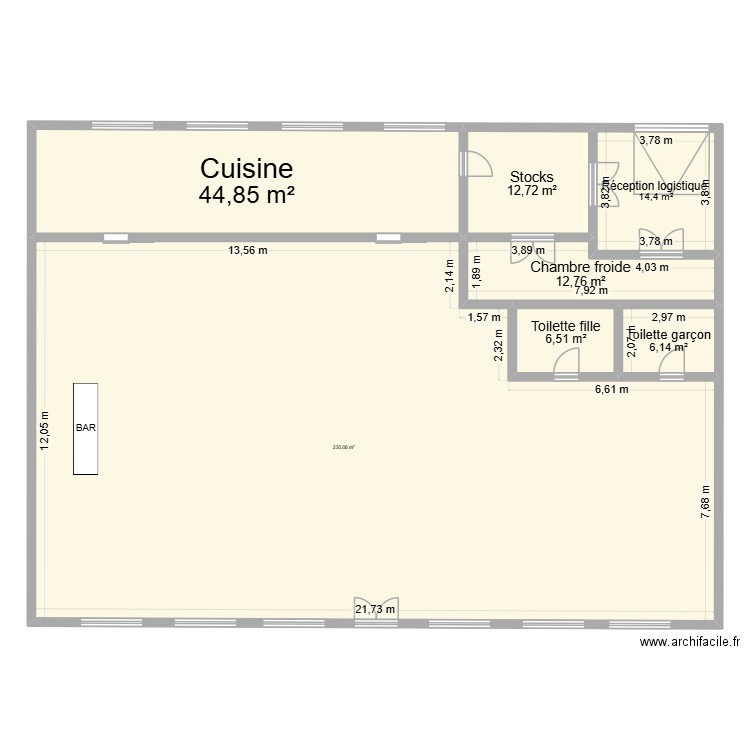 resto. Plan de 7 pièces et 327 m2
