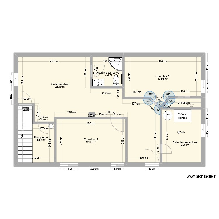 sous sol aménagé. Plan de 8 pièces et 73 m2