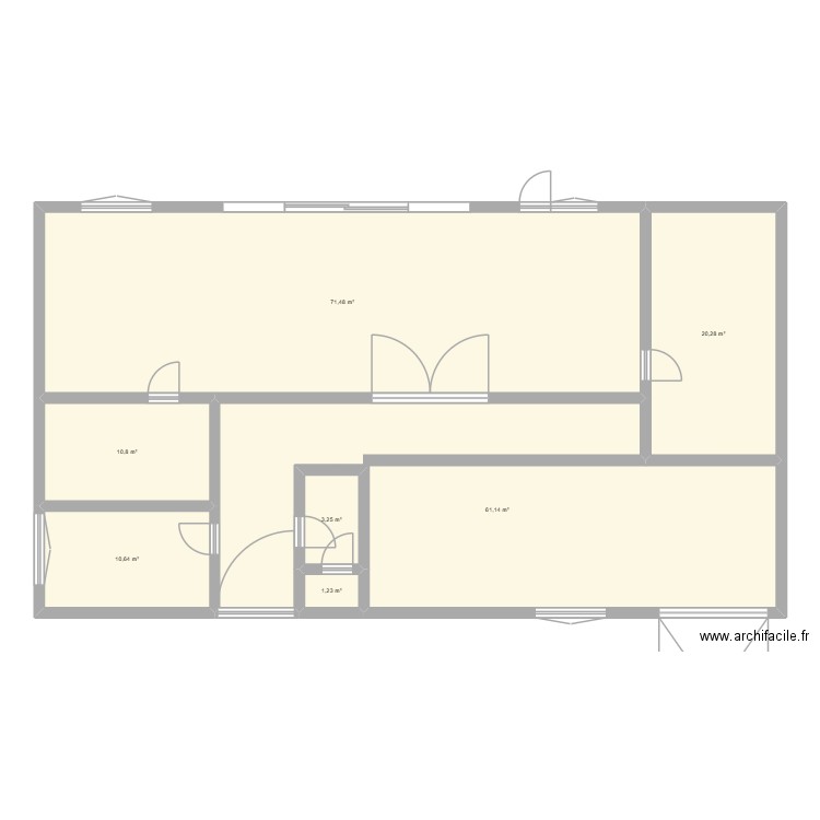 Maison Ressaix 4. Plan de 7 pièces et 179 m2