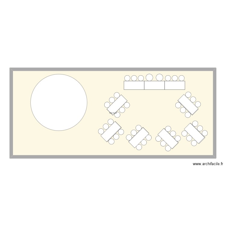 Mariage. Plan de 1 pièce et 133 m2
