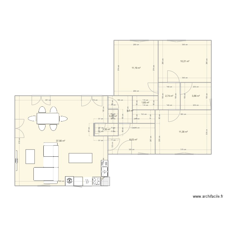 test. Plan de 11 pièces et 90 m2