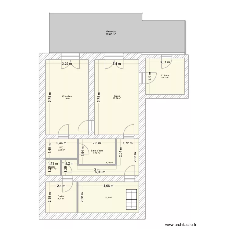 Bastide des Romarins. Plan de 9 et 83 m² Bastide des Romarins. Plan de 9 et 83 m²