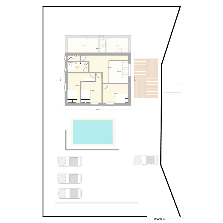 23-10 en long. Plan de 15 pièces et 160 m2