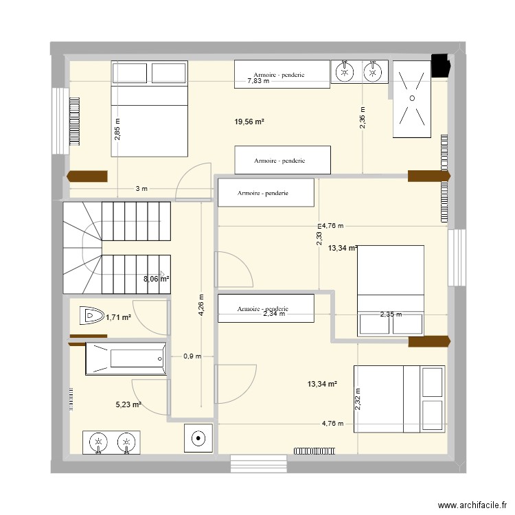 Etage OGH. Plan de 6 pièces et 61 m2
