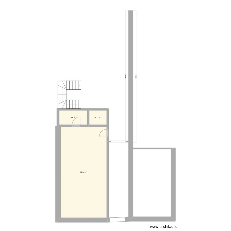 rieumes rdc. Plan de 0 pièce et 0 m2