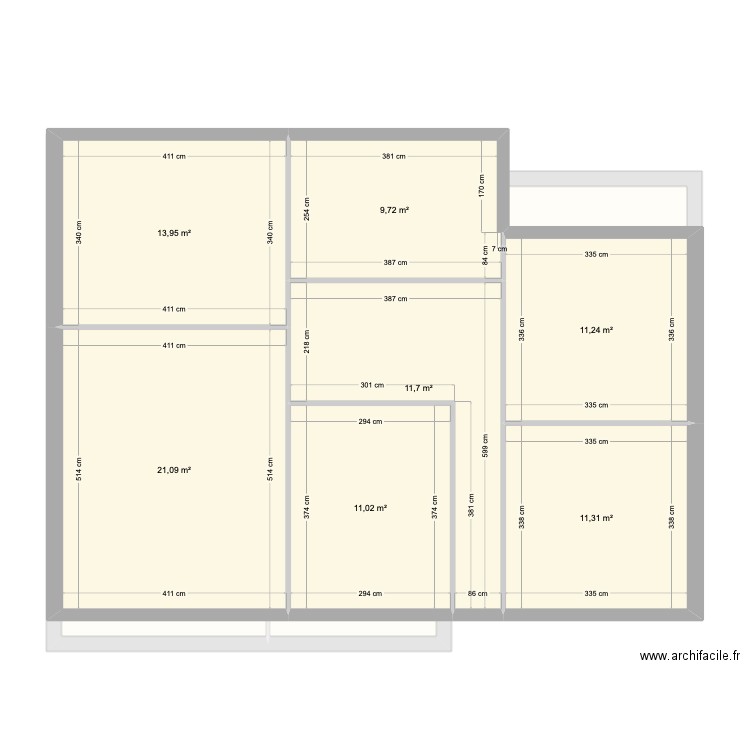 Plan spinassou. Plan de 11 pièces et 162 m2