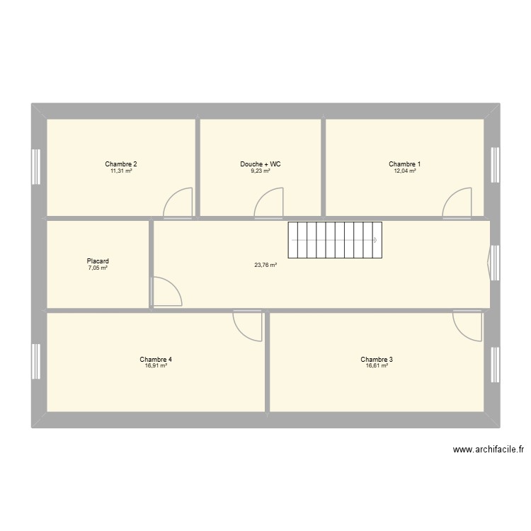 etage. Plan de 7 pièces et 179 m2