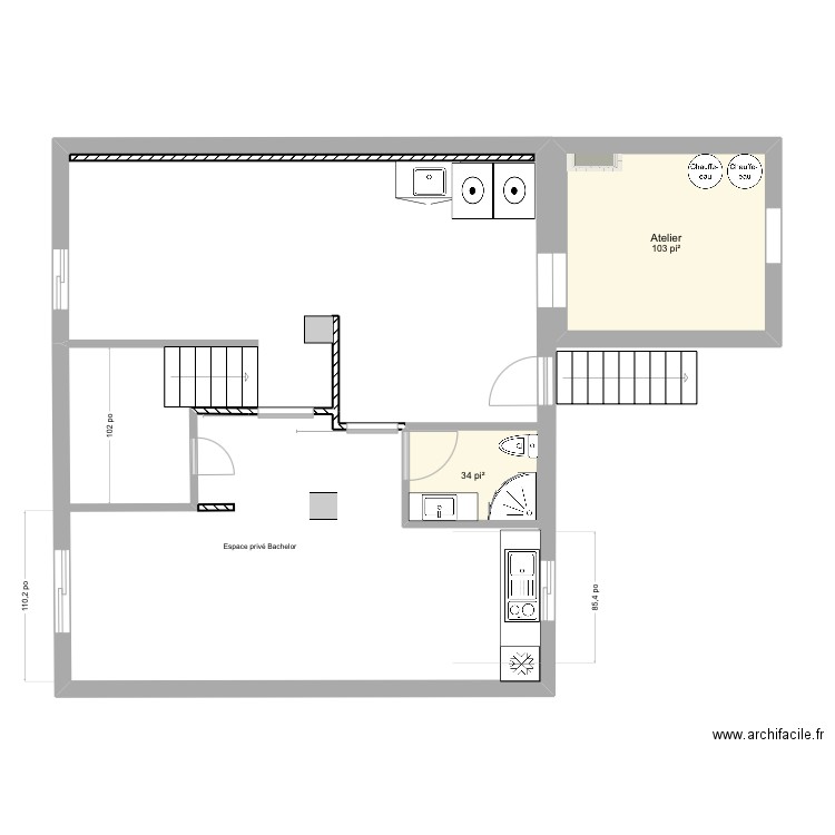 Sous sol sans meuble. Plan de 2 pièces et 13 m2